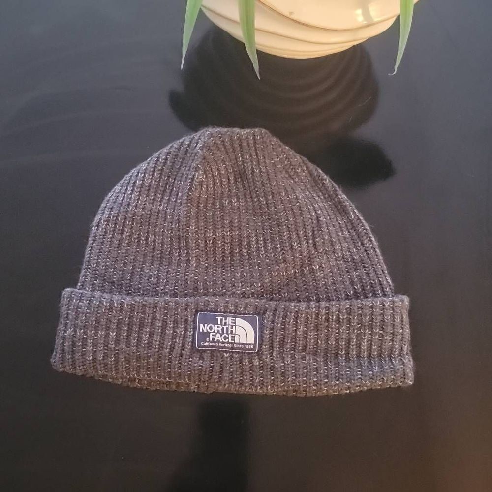 Northface Unisex Beanie Grey|White